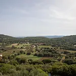 Vilă Tzanatos Troianata